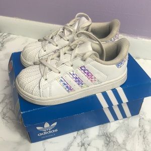 Adidas superstar